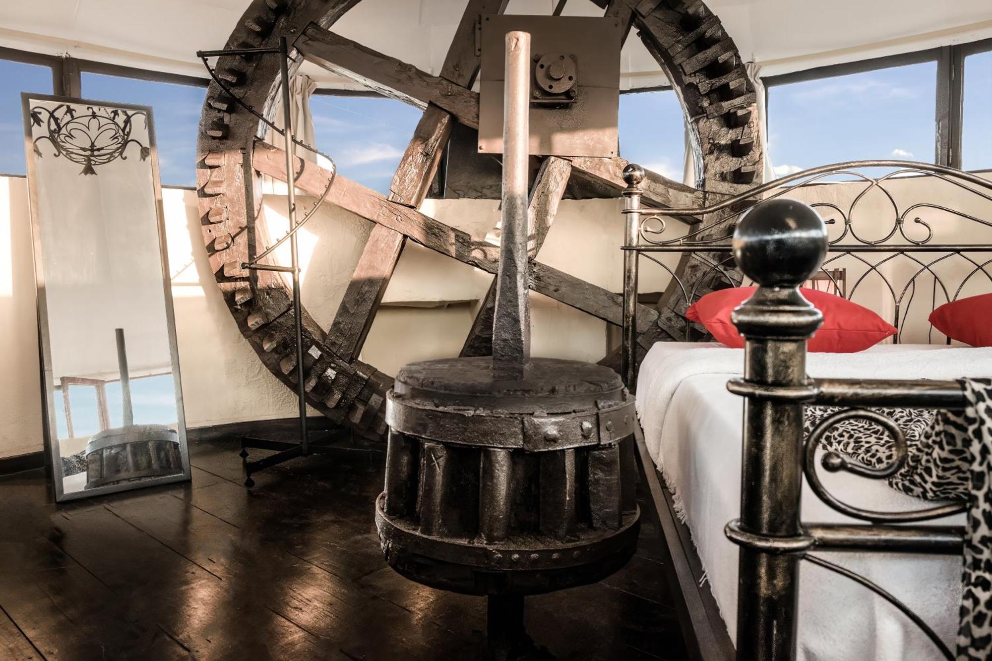 הוילה יאליסוס Windmill Renovated 2025 מראה חיצוני תמונה